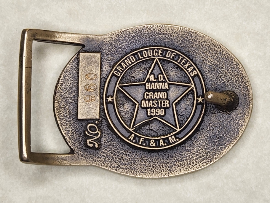 [Buckle Pic Missing] (Click here)